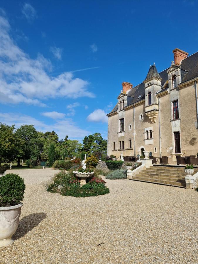 Château de la Verie Challans Exterior foto