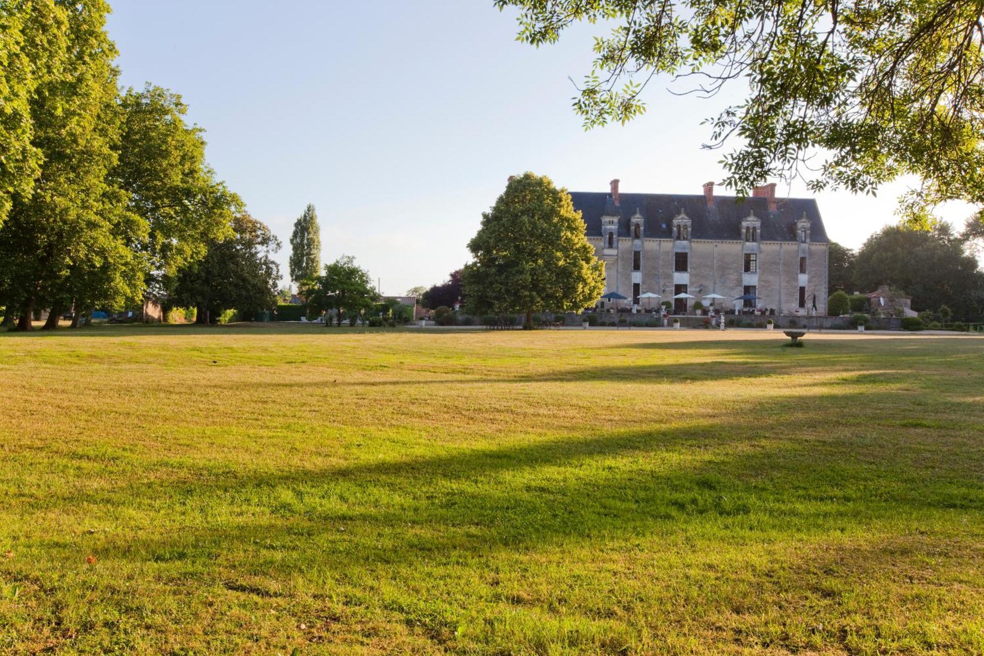Château de la Verie Challans Exterior foto